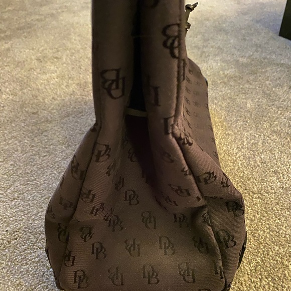 Black Dooney and Bourke Shoulder bag - Picture 5 of 8